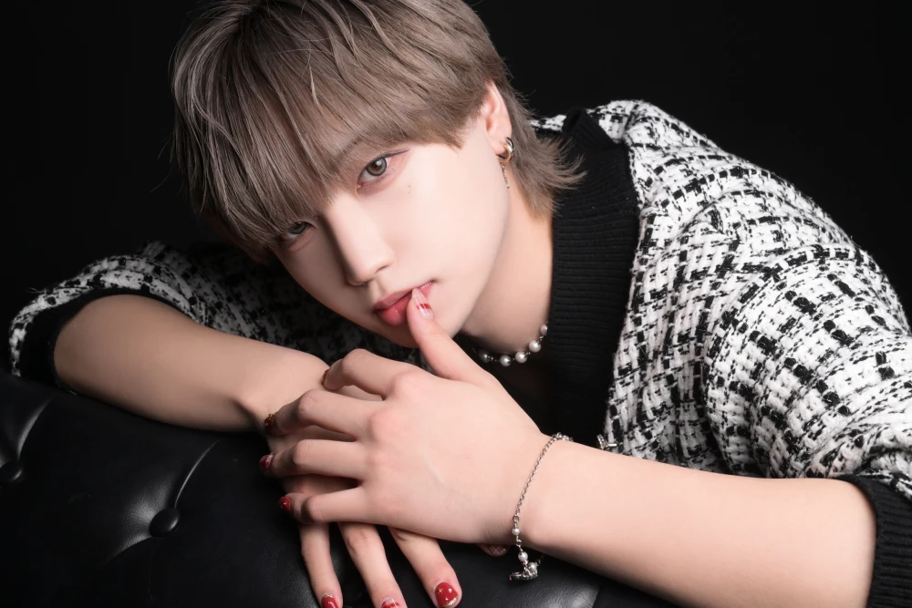 キャストカバー画像2