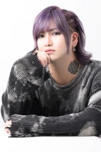 キャストカバー画像1