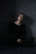 キャストカバー画像2