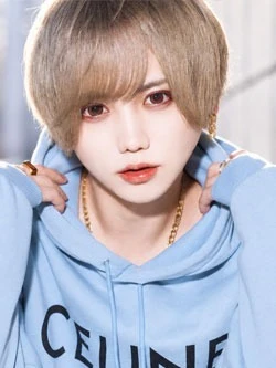 成瀬真冬