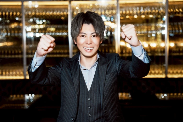 キャストカバー画像1