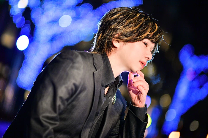 キャストカバー画像1