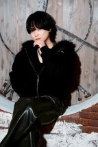 キャストカバー画像1