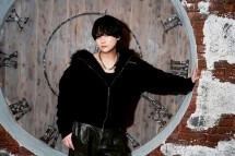 キャストカバー画像2