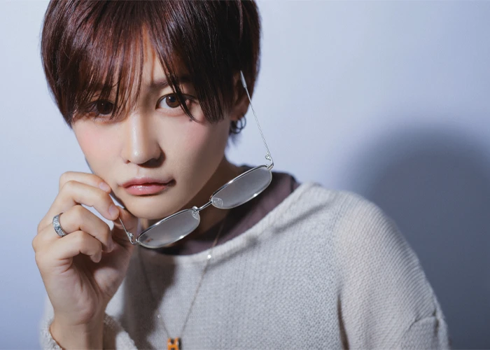 キャストカバー画像2