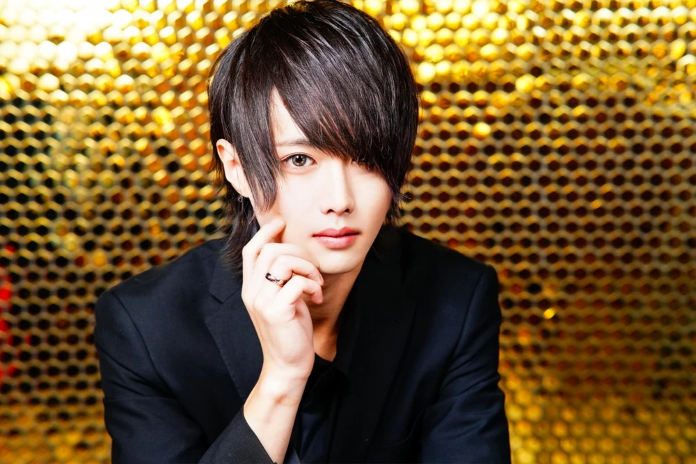 キャストカバー画像3