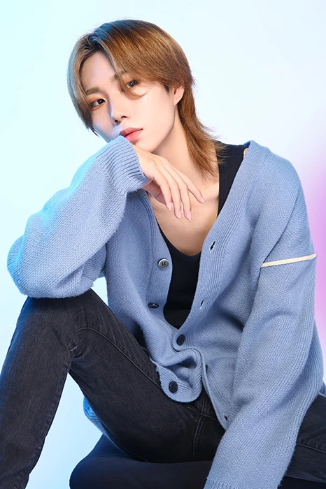 キャストカバー画像3