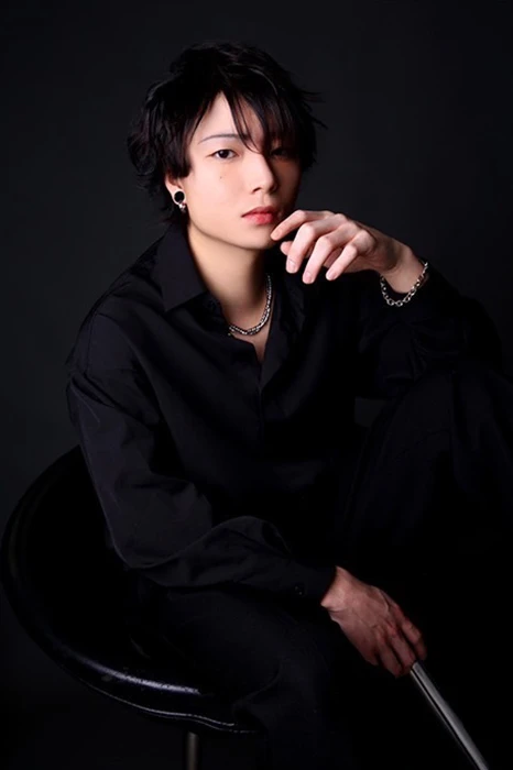 キャストカバー画像2