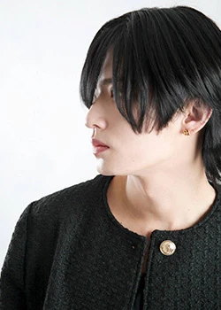 キャストカバー画像1