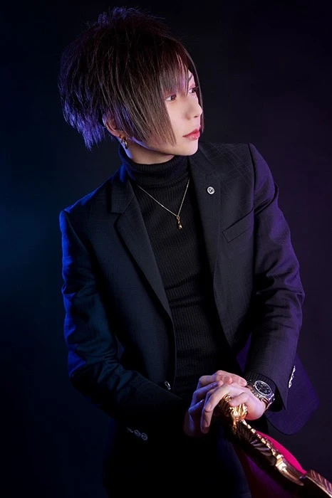 キャストカバー画像3