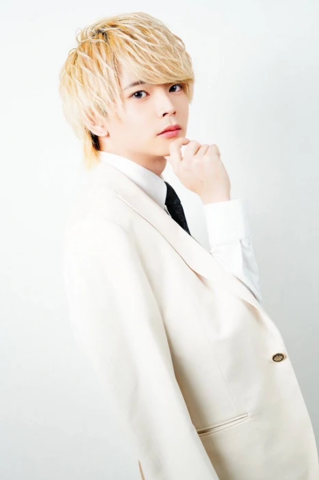 キャストカバー画像3