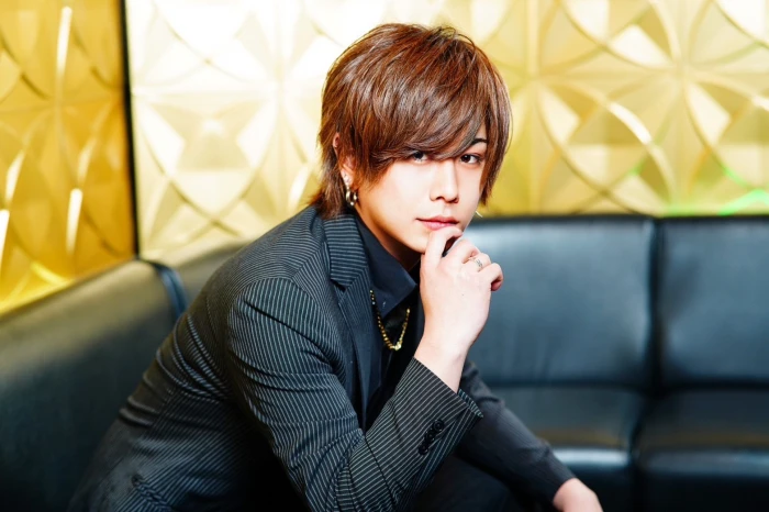 キャストカバー画像2