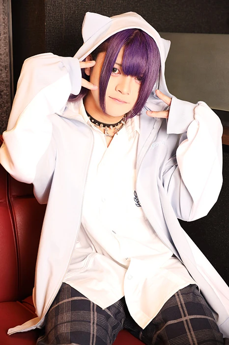 キャストカバー画像1