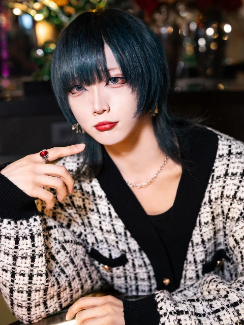 キャストカバー画像2