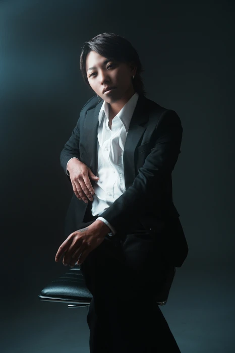 キャストカバー画像2