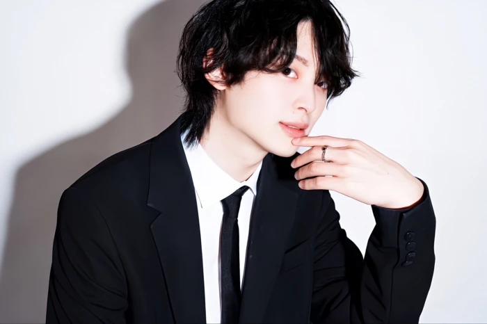 キャストカバー画像1