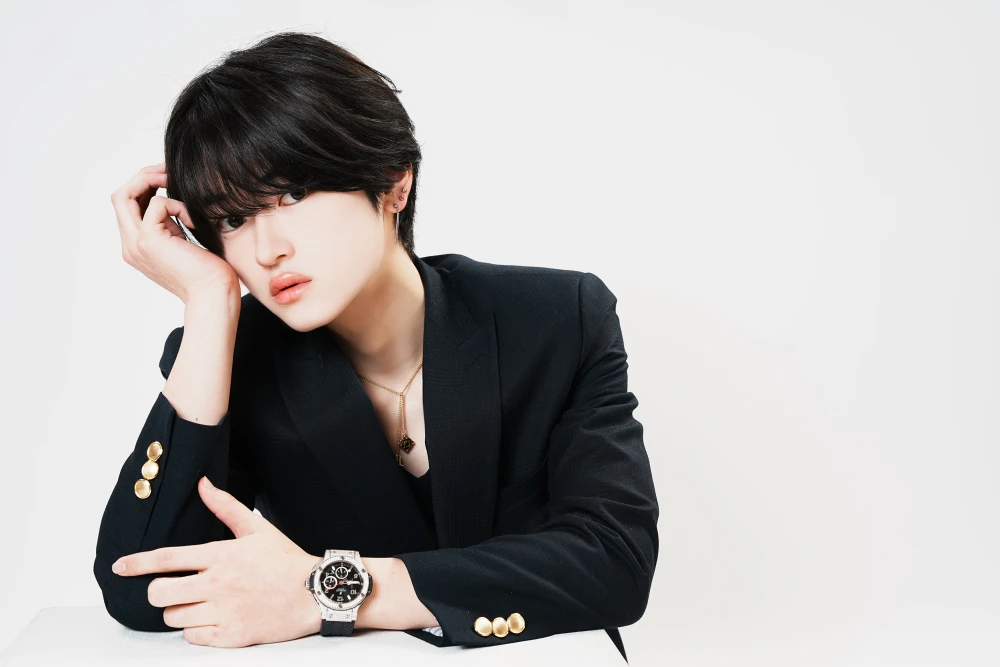 キャストカバー画像3