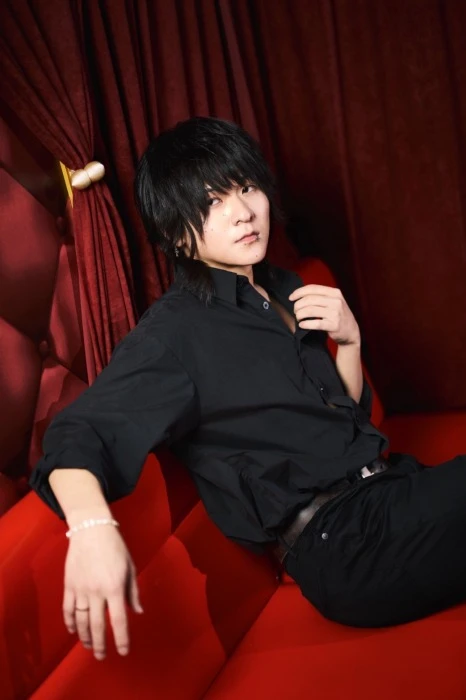 キャストカバー画像2