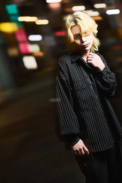 キャストカバー画像2