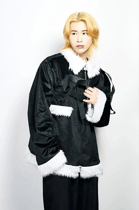 キャストカバー画像3