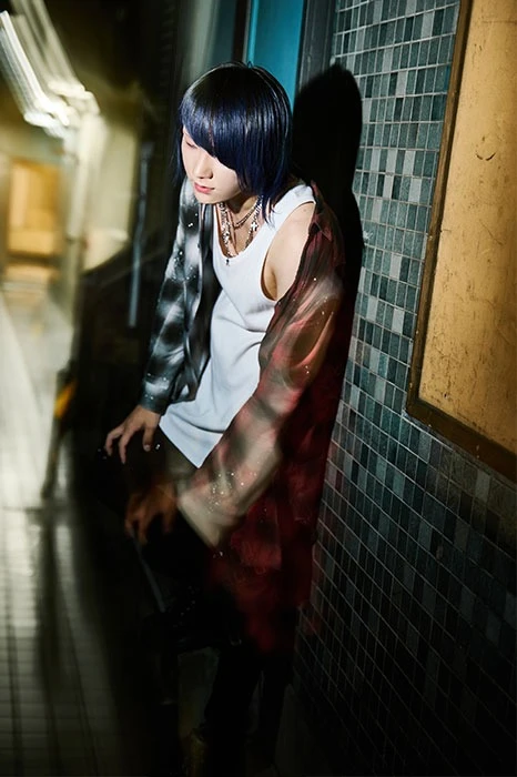 キャストカバー画像1