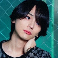 真琴