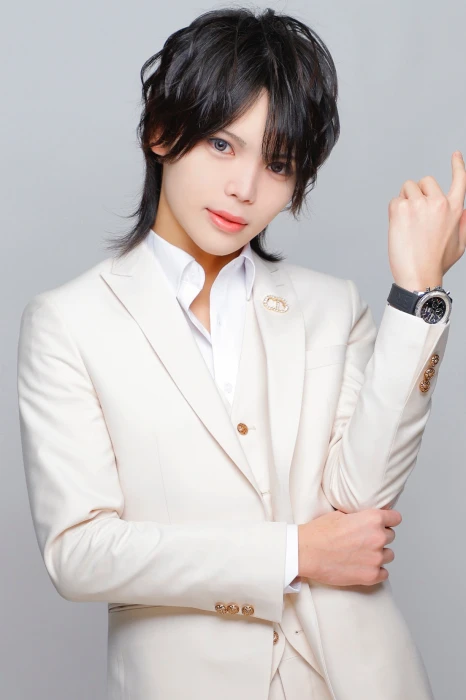 「天音紫苑」のプロフィールCLUB SEVEN INFINITY｜中洲・天神/ホストクラブ