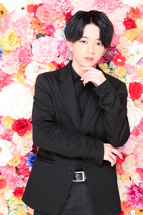 キャストカバー画像1