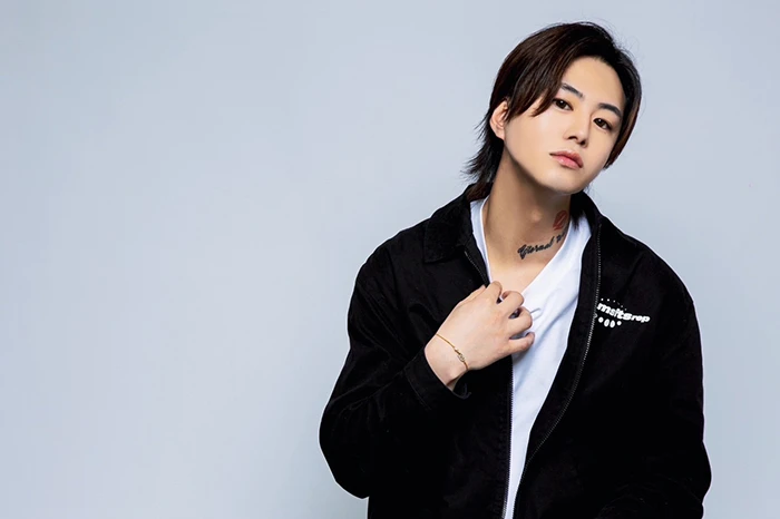 キャストカバー画像3