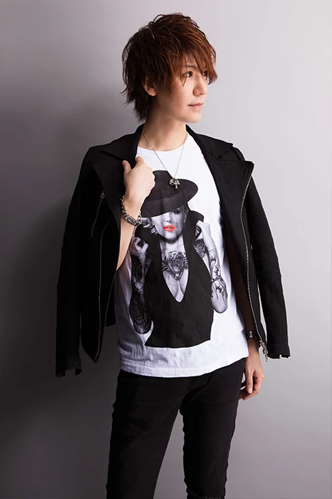 キャストカバー画像1