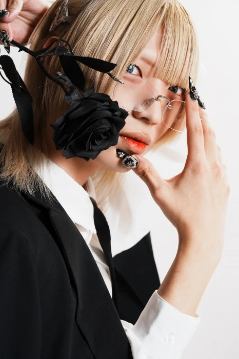 キャストカバー画像1