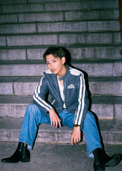 キャストカバー画像2