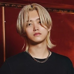 芥川夜一
