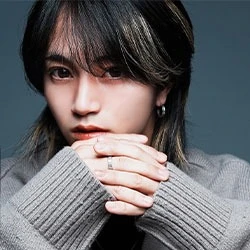 玲於