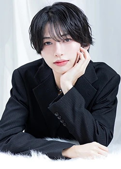 キャストカバー画像1