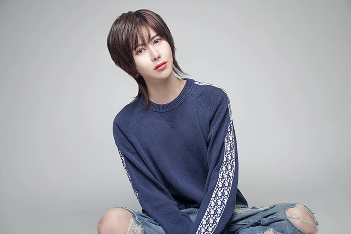 キャストカバー画像3