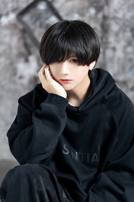 キャストカバー画像1