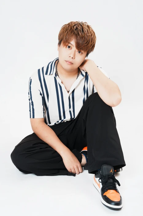 キャストカバー画像2