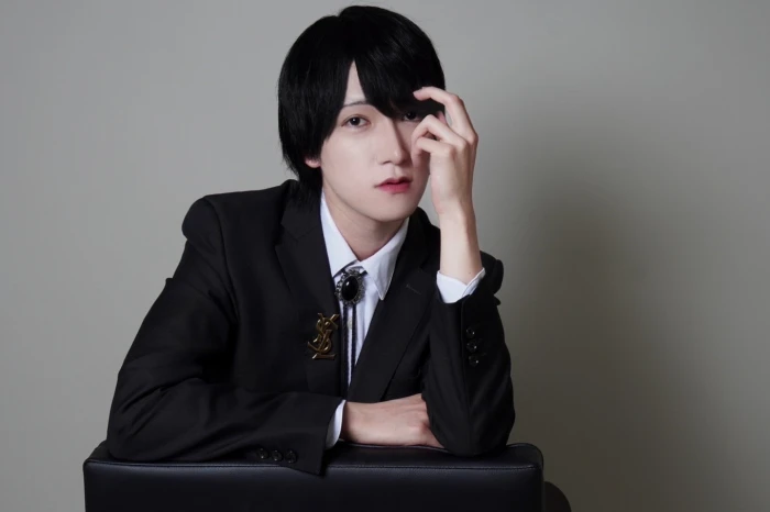 キャストカバー画像1