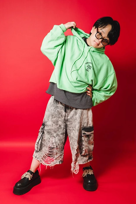 キャストカバー画像1