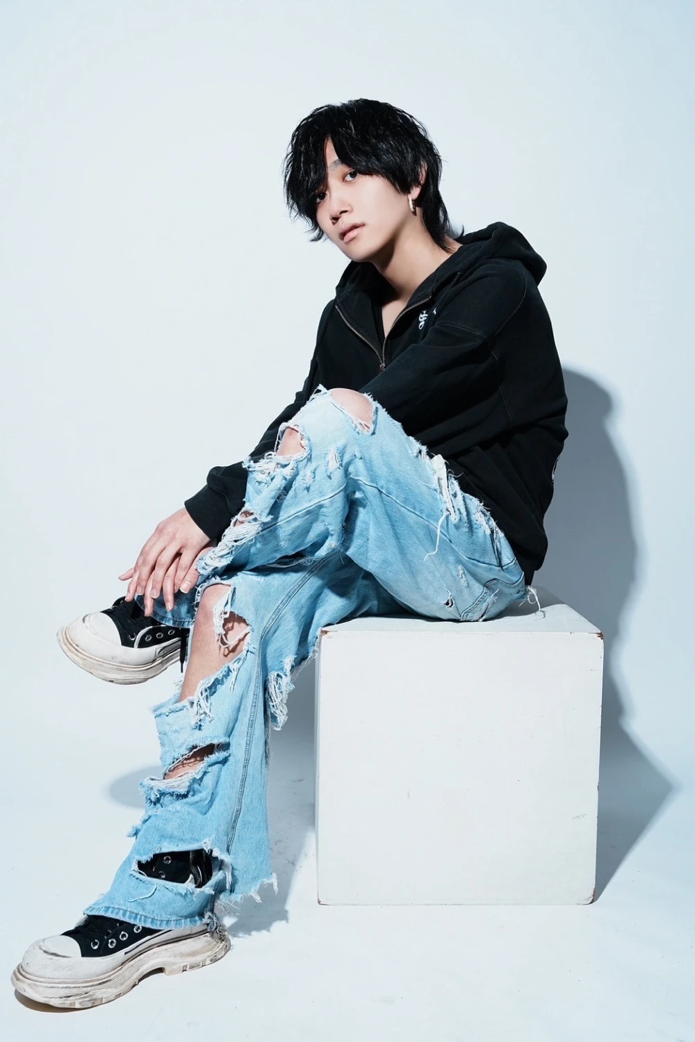 キャストカバー画像2