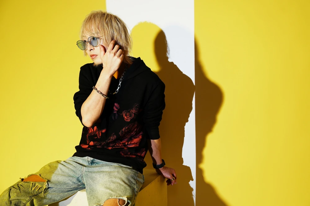 キャストカバー画像1