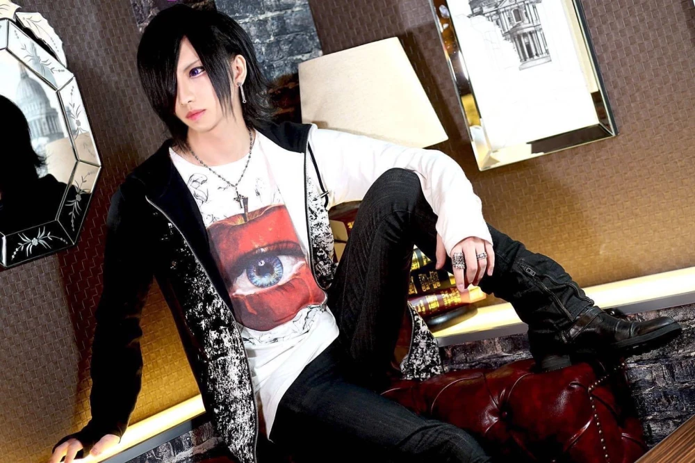 如月蘭は死にました。