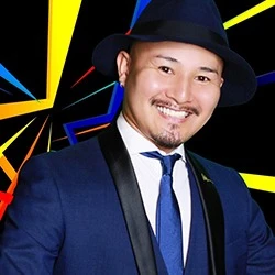 桐也かずや