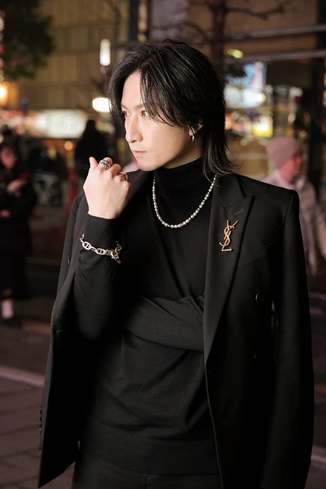 キャストカバー画像1