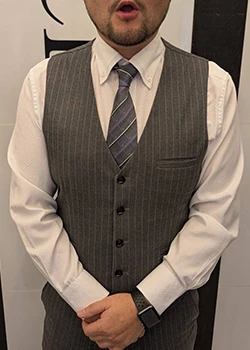 キャストカバー画像1