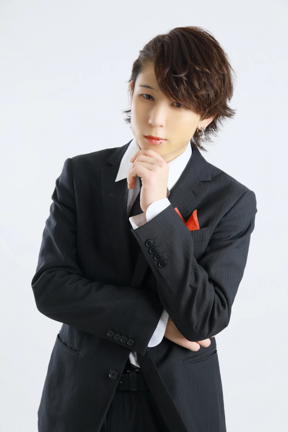 キャストカバー画像1