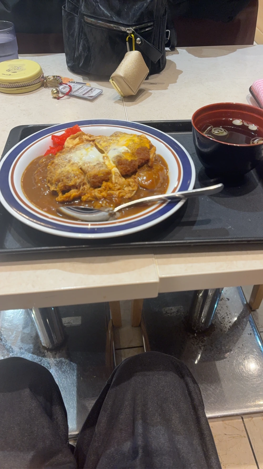 カツカレー笑