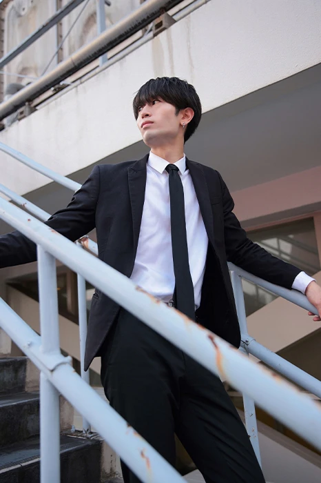 キャストカバー画像2