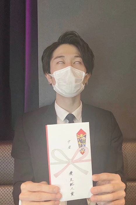 キャストカバー画像3